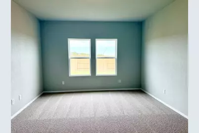 2702 Paragon Fox Drive, Pflugerville, TX 78660 - Photo 8