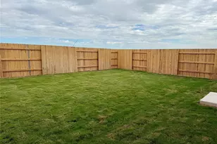 2702 Paragon Fox Dr, Pflugerville, TX 78660 - Photo 16