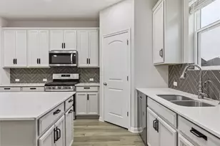 2520 Roosevelt Rd, Leander, TX 78641 - Photo 10