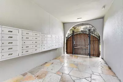 3110 Red River Street #221, Austin, TX 78705 - Photo 14