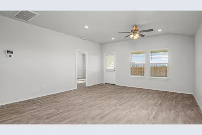 205 McNamara Court, Jarrell, TX 76537 - Photo 10
