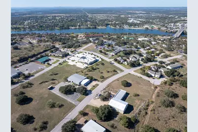 602 Gateway Central, Marble Falls, TX 78654 - Photo 14