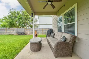 1107 Concan Dr, Hutto, TX 78634 - Photo 32