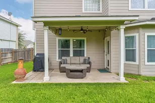 1107 Concan Dr, Hutto, TX 78634 - Photo 14