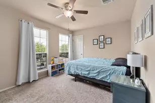 1107 Concan Dr, Hutto, TX 78634 - Photo 10