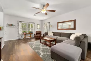 1107 Concan Dr, Hutto, TX 78634 - Photo 2