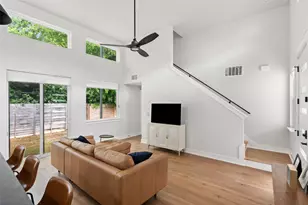 2713 Stacy Ln, Austin, TX 78704 - Photo 4