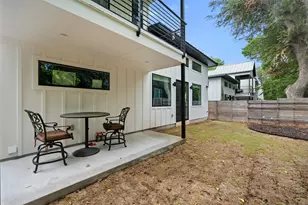 2713 Stacy Ln, Austin, TX 78704 - Photo 18