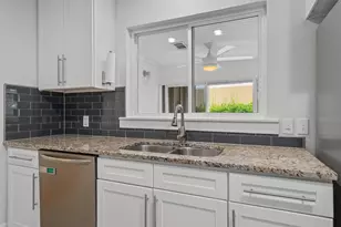 4514 Highland Terrace, Austin, TX 78731 - Photo 10