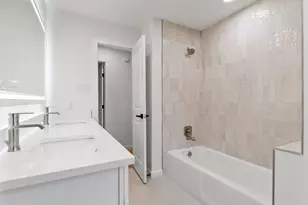 106 Koolua Dr, Bastrop, TX 78602 - Photo 32