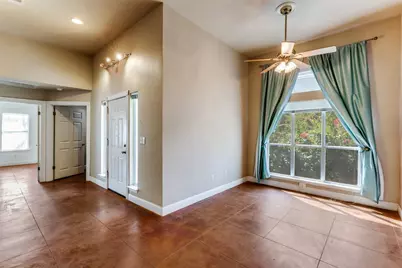 5718 McCarty Lane #B, Austin, TX 78749 - Photo 4