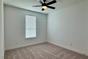 1301 White Daisy Ln, Georgetown, TX 78628 - Photo 8