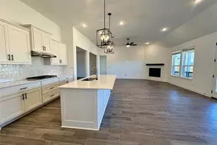 1301 White Daisy Ln, Georgetown, TX 78628 - Photo 20