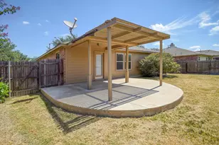 208 Wildcat Dr, Bastrop, TX 78602 - Photo 24