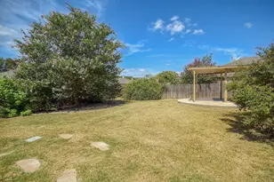 208 Wildcat Dr, Bastrop, TX 78602 - Photo 26