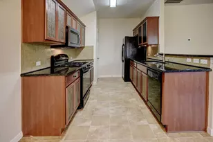 208 Wildcat Dr, Bastrop, TX 78602 - Photo 10