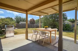 208 Wildcat Dr, Bastrop, TX 78602 - Photo 24