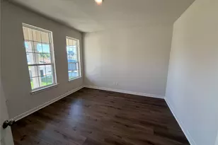 254 Gus Loop, Jarrell, TX 78626 - Photo 2