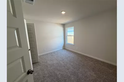 254 Gus Loop, Jarrell, TX 78626 - Photo 16