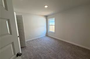 254 Gus Loop, Jarrell, TX 78626 - Photo 16