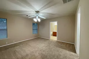 376 Spruce Dr, Kyle, TX 78640 - Photo 8