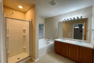376 Spruce Dr, Kyle, TX 78640 - Photo 10