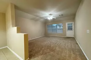 376 Spruce Dr, Kyle, TX 78640 - Photo 4