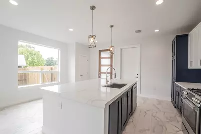 616 W Dittmar Road, Austin, TX 78745 - Photo 8