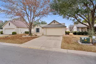 195 Whispering Wind Dr, Georgetown, TX 78633 - Photo 4