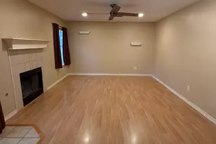 1307 Rockridge St, Round Rock, TX 78681 - Photo 4