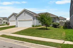 13113 Titanium St, Austin, TX 78754 - Photo 2