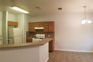 2500 Allred Dr, Austin, TX 78748 - Photo 10