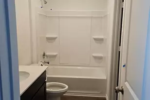 510 Sunray Dr, Lockhart, TX 78644 - Photo 8