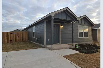 510 Sunray Drive, Lockhart, TX 78644 - Photo 1