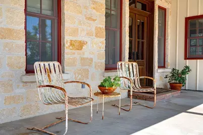 309 Ridgeview Drive, Fredericksburg, TX 78624 - Photo 10