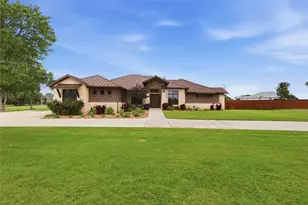 130 Saddle Ln, Liberty Hill, TX 78642 - Photo 34