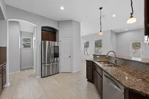 5609 York Bridge Cir, Austin, TX 78749 - Photo 10