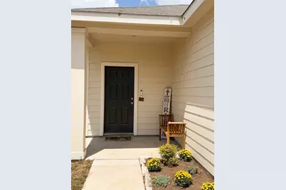 225 Comancheros Road, Jarrell, TX 76537 - Photo 2