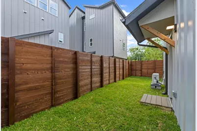 911 Calle Limon #2, Austin, TX 78702 - Photo 22