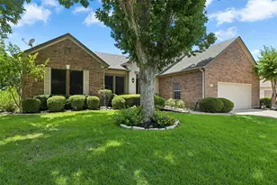 138 Running Water St, Georgetown, TX 78633 - Photo 2