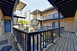 711 W 21st St, Austin, TX 78705 - Photo 6