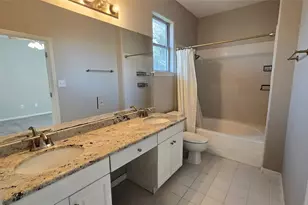 3300 Forest Creek Dr, Round Rock, TX 78664 - Photo 14