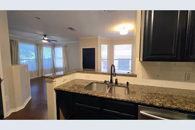 3300 Forest Creek Drive #31, Round Rock, TX 78664 - Photo 8