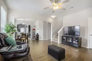 525 N Heatherwilde Blvd, Pflugerville, TX 78660 - Photo 4