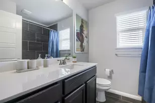 525 N Heatherwilde Blvd, Pflugerville, TX 78660 - Photo 18