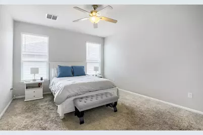 525 N Heatherwilde Boulevard, Pflugerville, TX 78660 - Photo 12