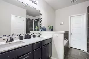 525 N Heatherwilde Blvd, Pflugerville, TX 78660 - Photo 14