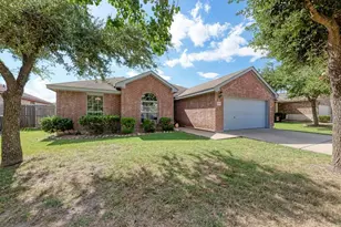 1203 Tricia Cove, Hutto, TX 78634 - Photo 2
