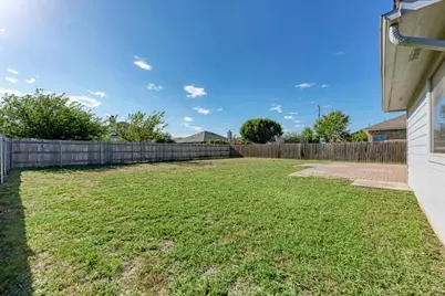 1203 Tricia Cove, Hutto, TX 78634 - Photo 32