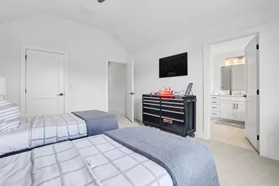 17701 Hunters Hollow, Jonestown, TX 78645 - Photo 34